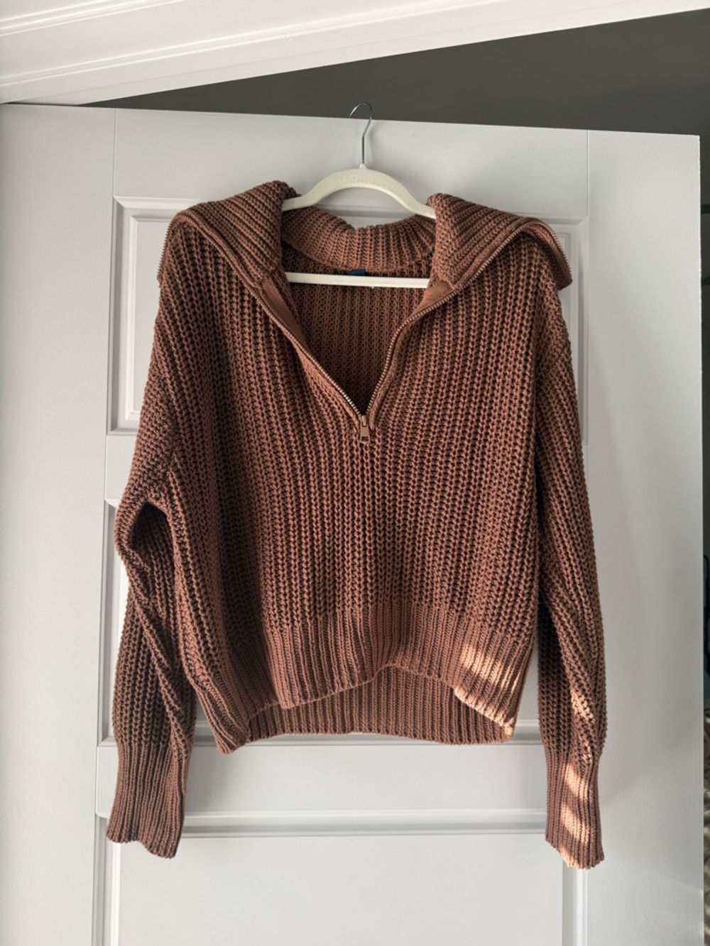 American Eagle Outfitters Chunky Half-Zip Turtleneck Sweater in Brown